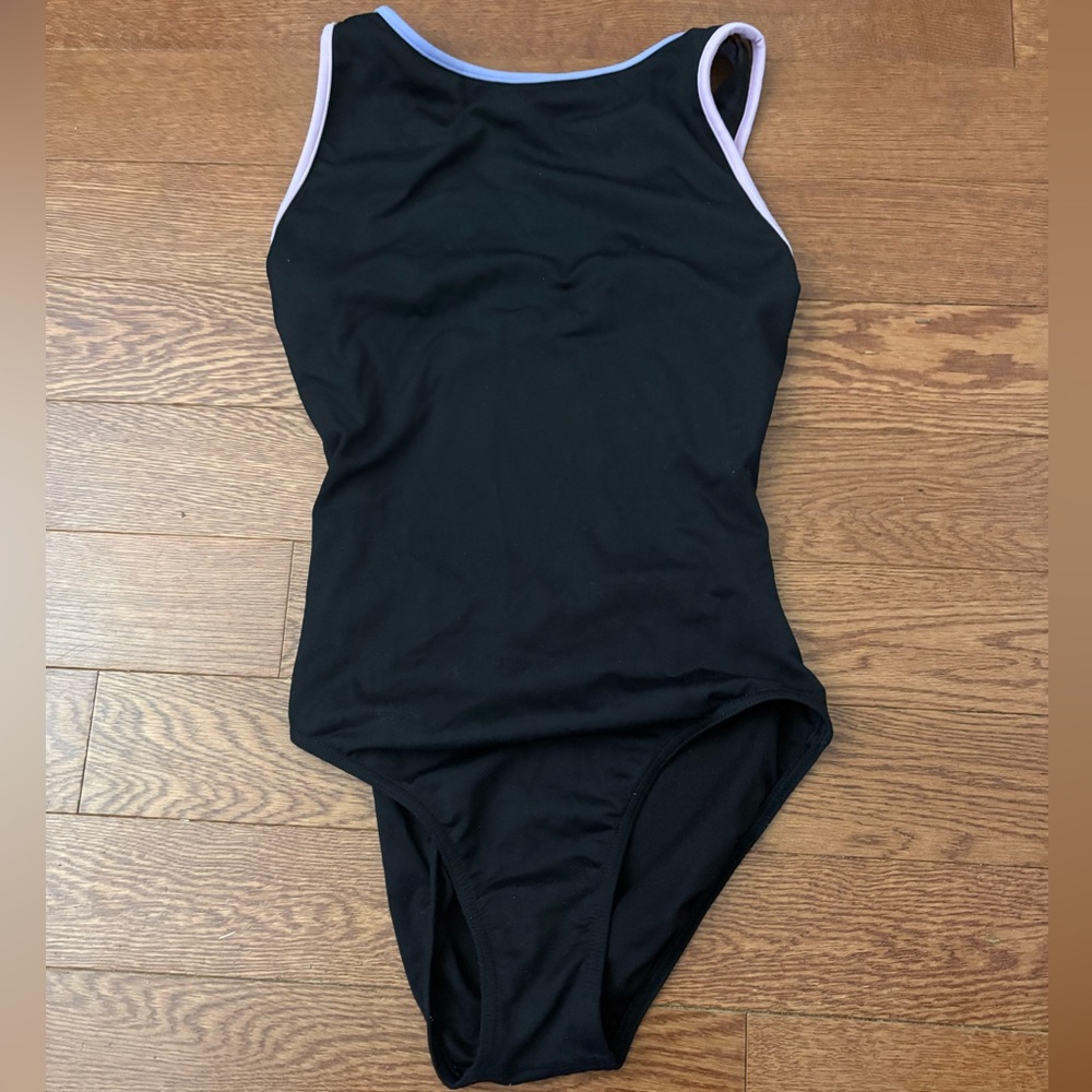 Women’s Bloch ballet leotard size small!